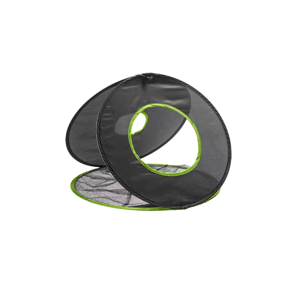 Callaway Triple Chip chipping net with three target zones popped up for practice
