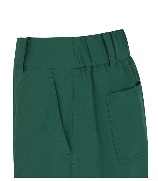 Malbon Women's Logo Quick-Dry Relaxed Shorts Green quick-dry golf shorts front view