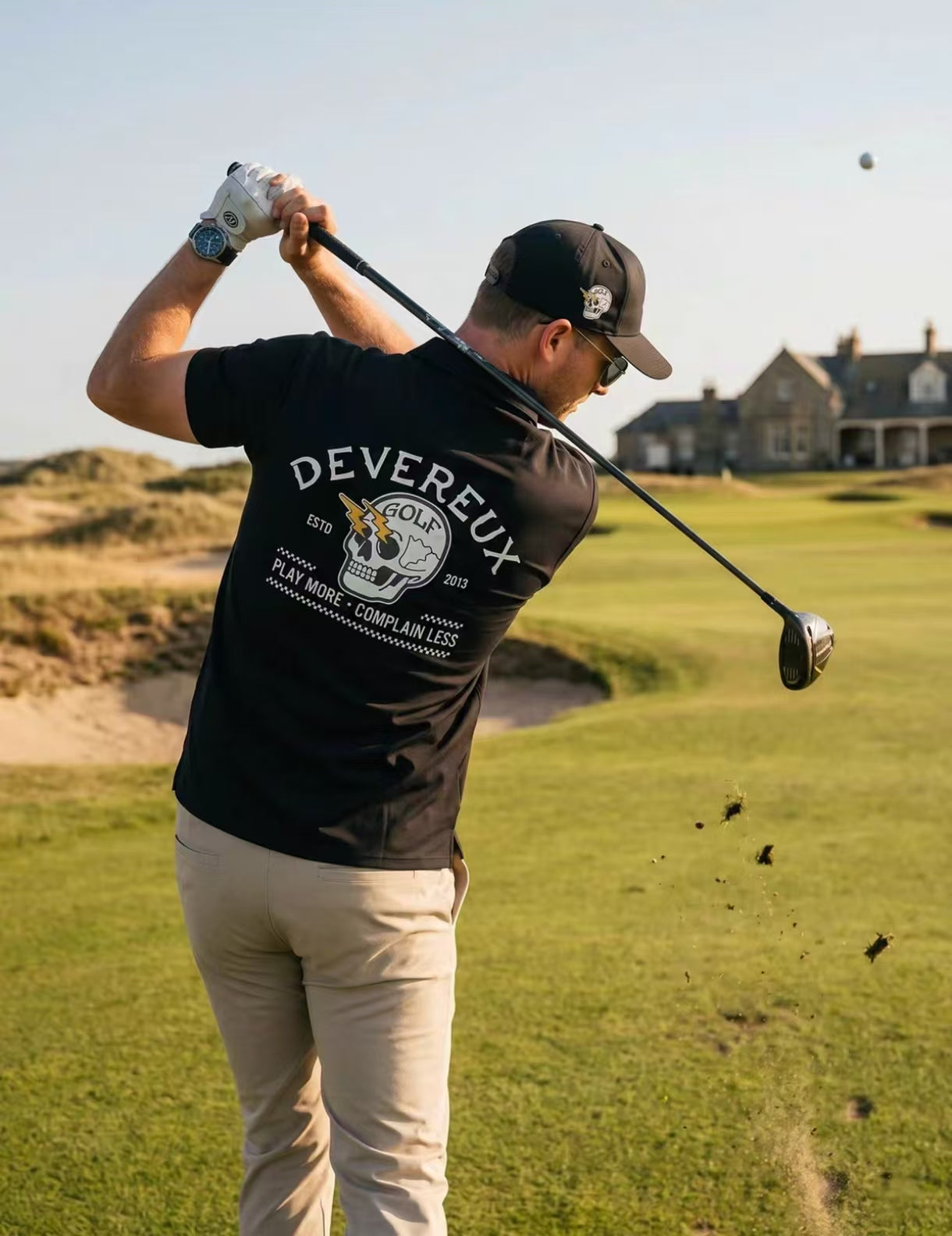 Devereux Golf Men’s Summer Quarter-Zip Skull Graphic Polo Shirt in Black - product view